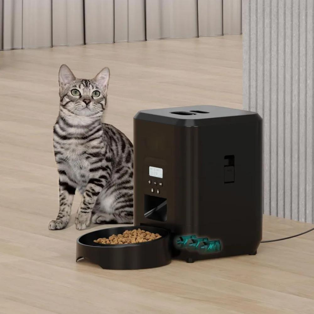 Smart Pet Feeder – 2L Capacity